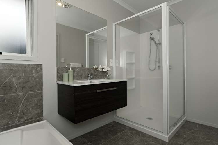 9 Blacklock Road Pyes Pa_21