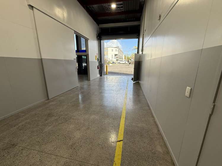 11 Binsted Road New Lynn_11