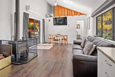 87 Chalet Crescent_2