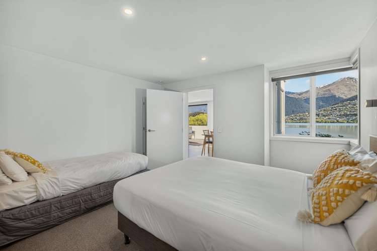 635 Peninsula Road Kelvin Heights_35
