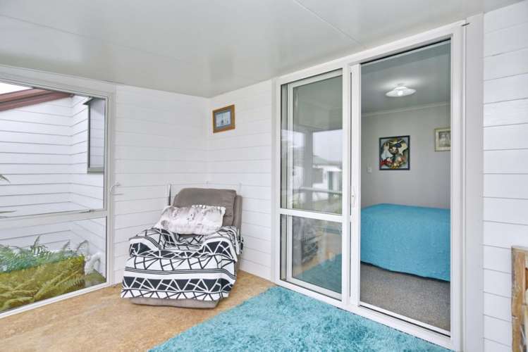 6 Geisha Road Waikuku_12