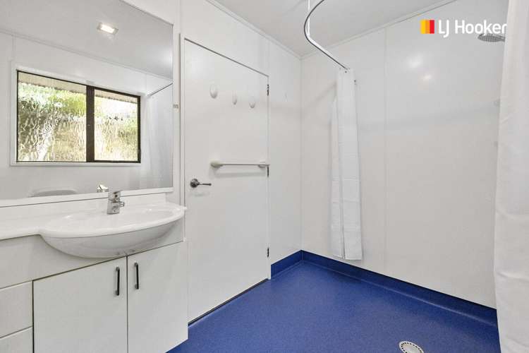 62 Barr Street Kenmure_13