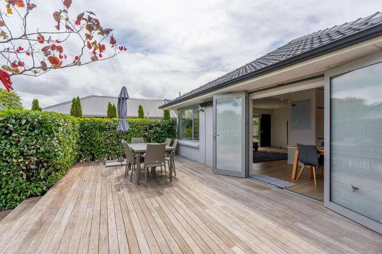 83 Teesdale Street Burnside_15