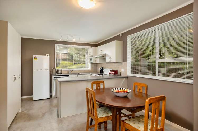 11 Onedin Place Titirangi_17