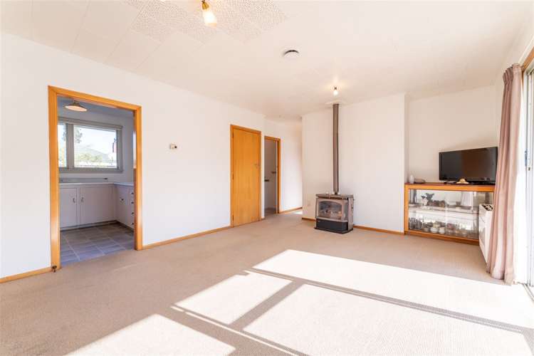 2 George Street Rolleston_4