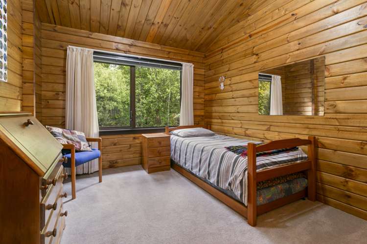 4 Kaurimu Rise Titirangi_12