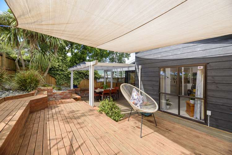89 Captain Scott Road Glen Eden_15