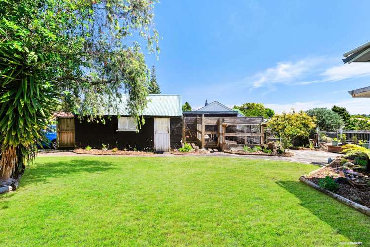 35 Victoria Avenue Waiuku_11