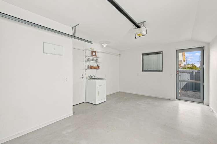 10 North Avon Road Richmond_11