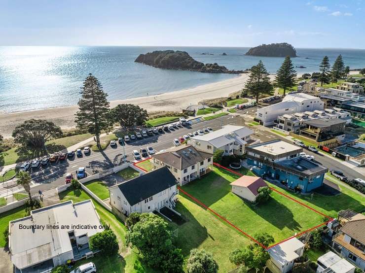 Three penthouse apartments on the top floor of the freshly remediated Pacific tower in Mount Maunganui are being sold together. Photo / Supplied