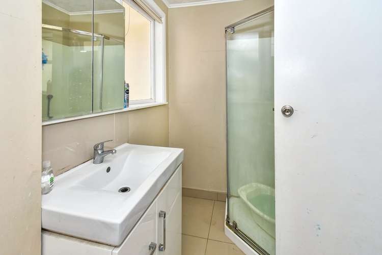 4 Osborne Place Papakura_10