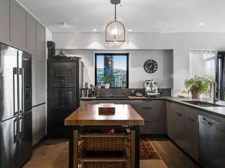 301/121 Customs Street West 10015_5