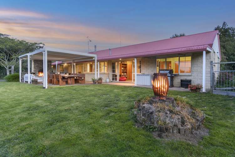 71 Plummers Point Road Whakamarama_5
