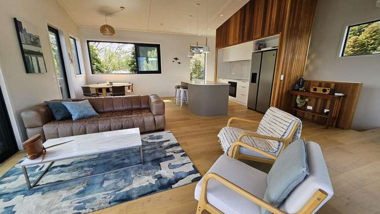 2 Nisbet Terrace Kinloch_19