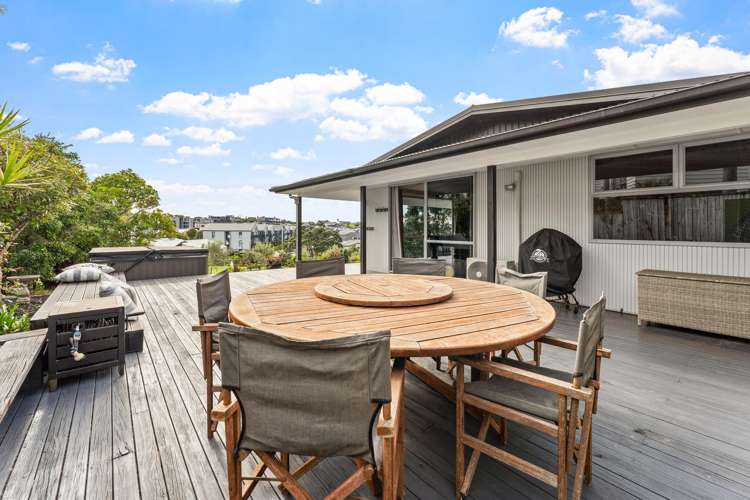 12 Tawhana Crescent Red Beach_9