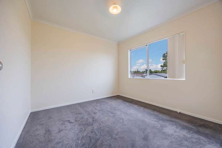 79 Tilberg Street Favona_14