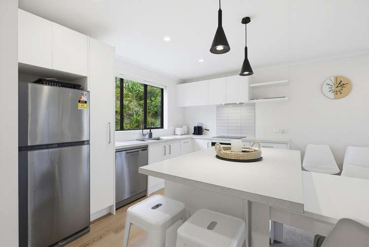 15 Holystone Road Whitby_4