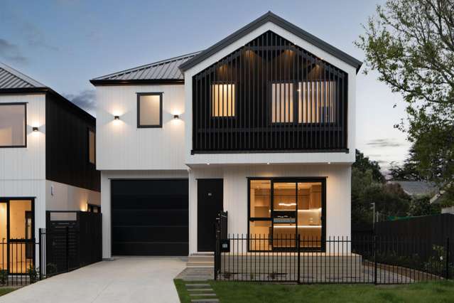 Brand New Standalone Family Home + Own Driveway