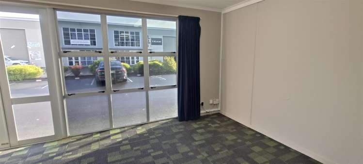 Unit 8, 43 The Boulevard Te Rapa_1