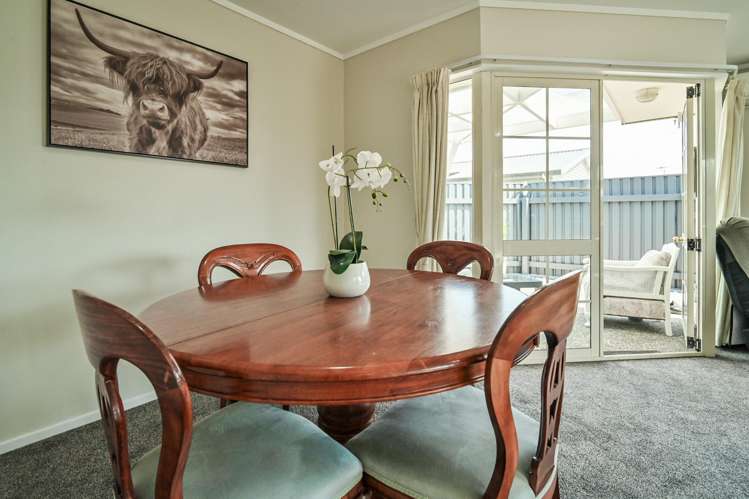 2/612 Queen Street West_5