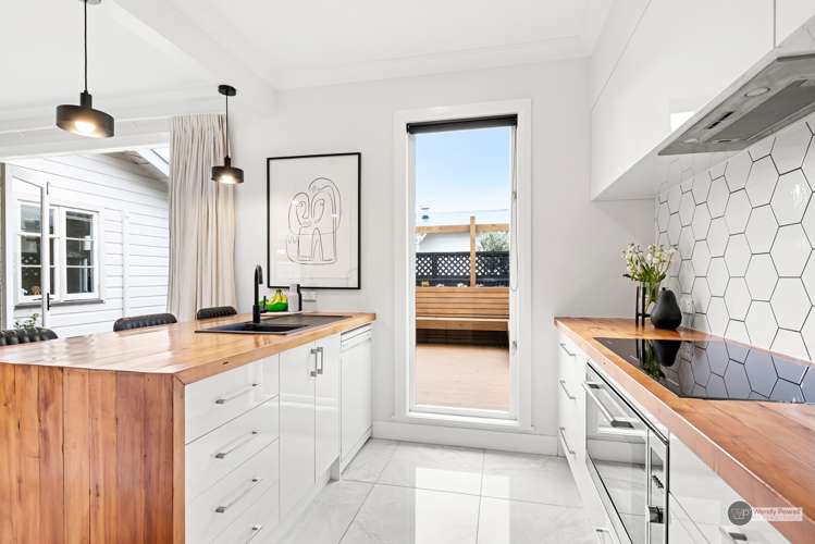 68 Cuba Street Petone_7