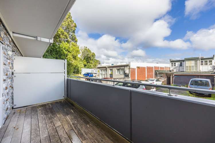 1k/3 Keystone Avenue Mount Roskill_5