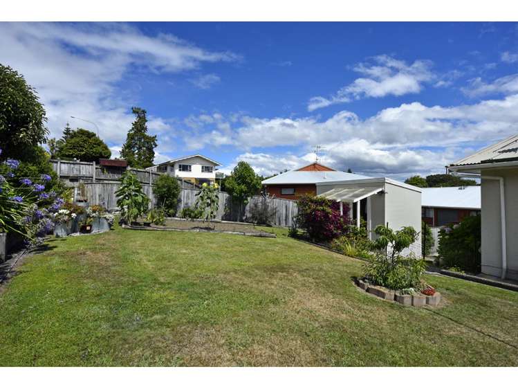 4 Douglas Road Wakatu_14