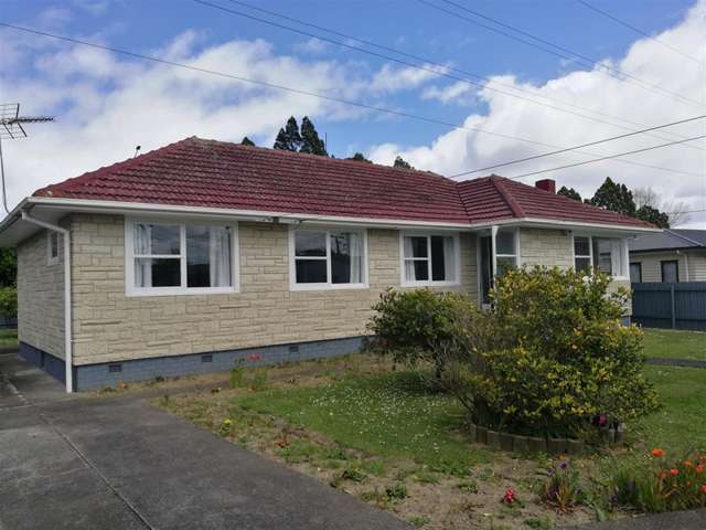 56 Clayton Avenue Otara_3