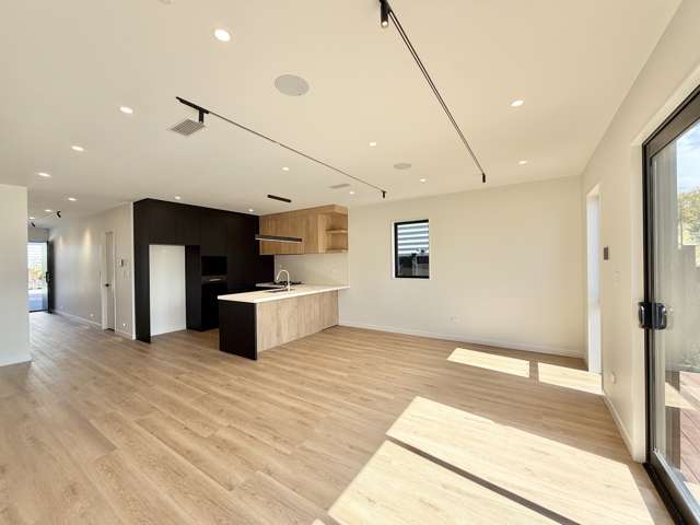 80A Tukutata Crescent Milldale_4