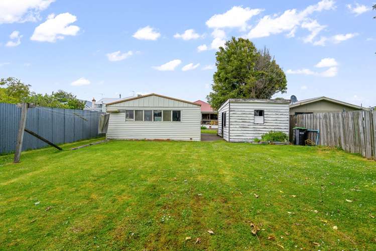 36 Louisa Street Gladstone_24