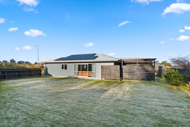 5 McKerrow Place Featherston_15