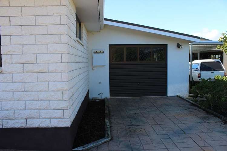 12 Feary Crescent Takaka_11