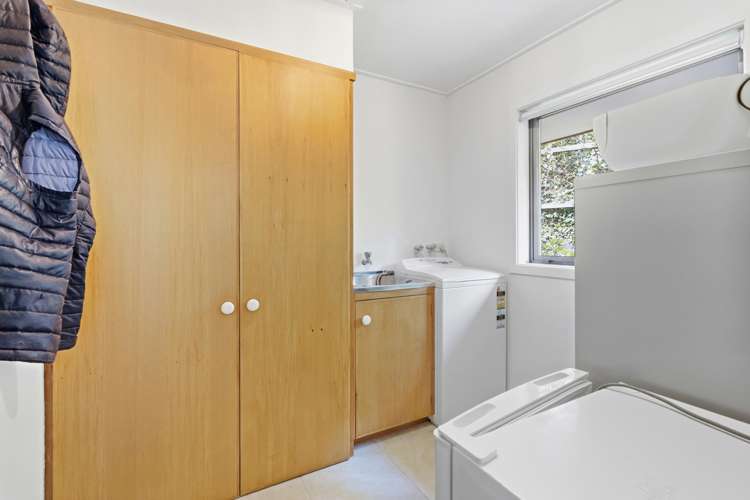 27 Garden Place Glenleith_19
