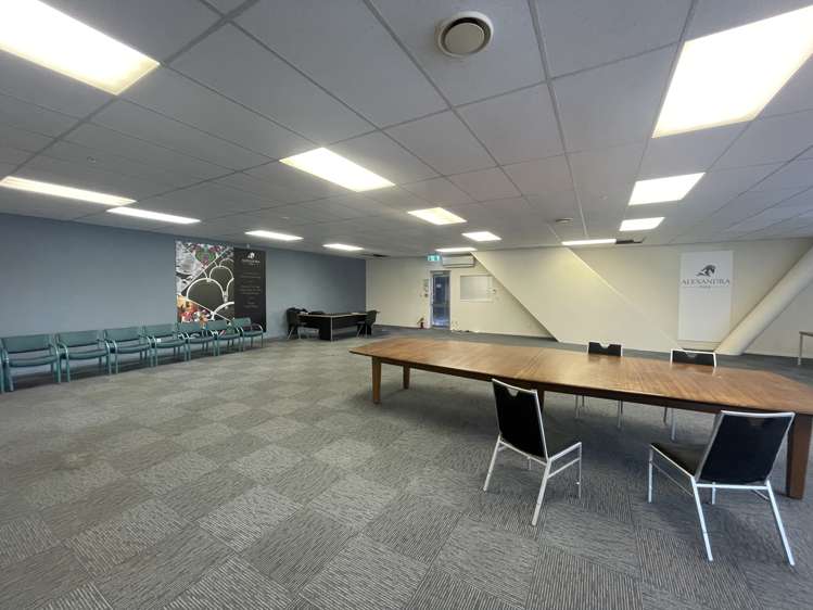 233 Green Lane West Epsom_2