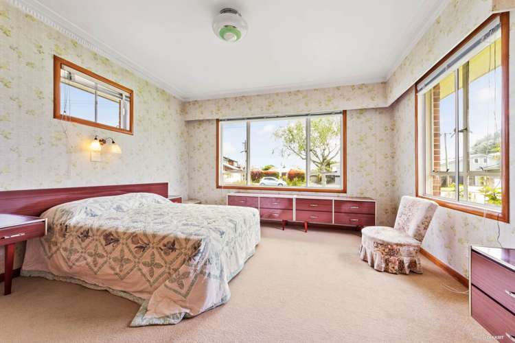 49 Yeovil Road Te Atatu Peninsula_12