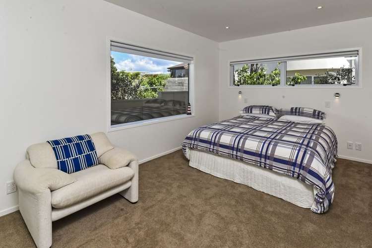 5 Katui Street Castor Bay_18