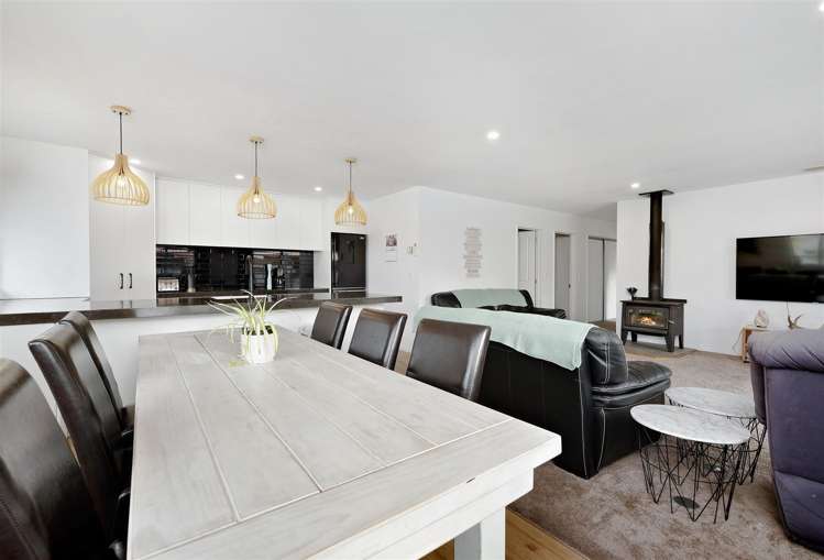 13 Ash Avenue Albert Town_5