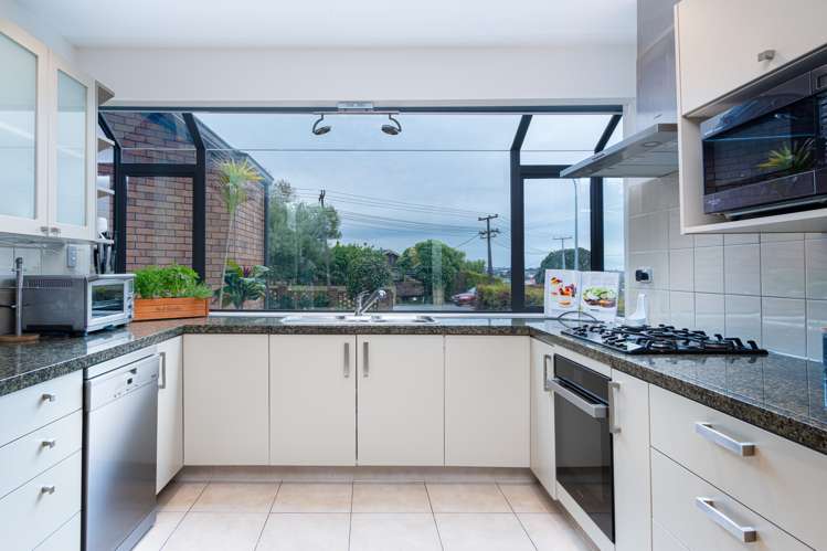 10 Kowhai Road Campbells Bay_19