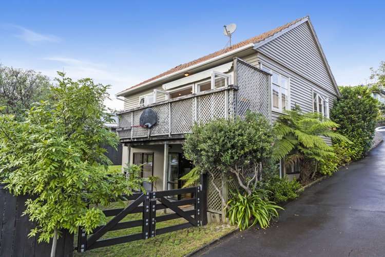 20 Godden Crescent Orakei_14