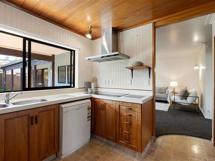 15 Cooper Place Chedworth_13