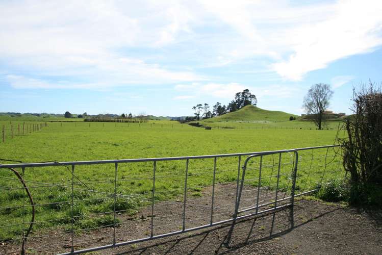0n Hungers Road Pukengahu_4