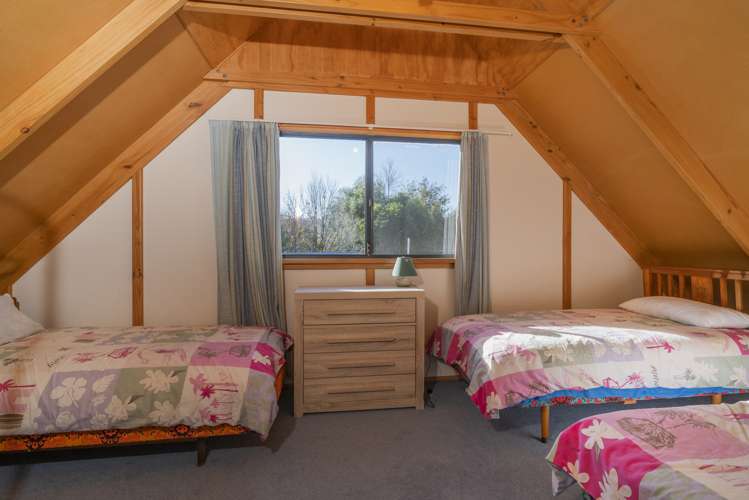 20 The Crows Nest Cooks Beach_12