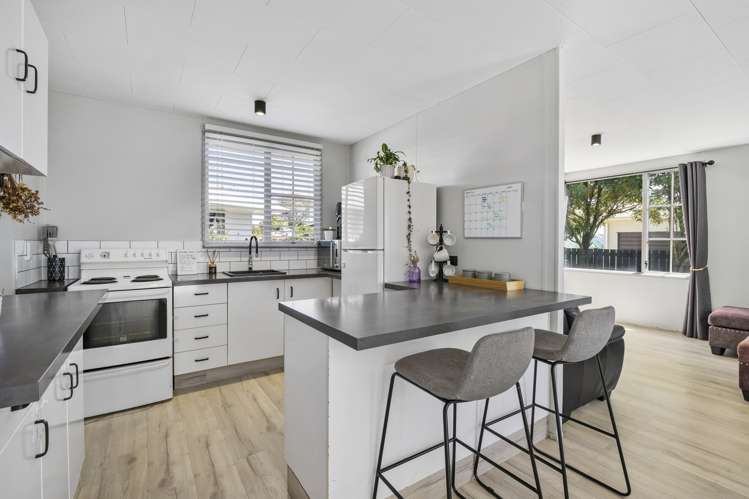 1 Belray Place Papamoa_3