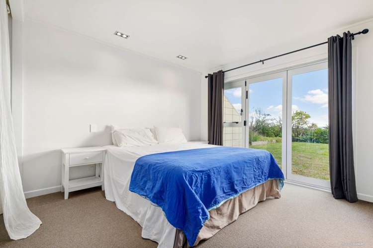 23 Ocean View Road Port Waikato_8