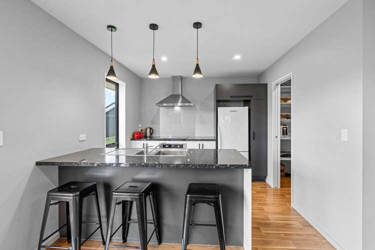 8 Sandhurst Drive Rolleston_7