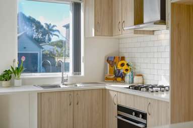 6 Riroriro Close_1