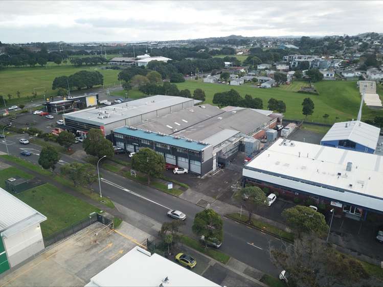 107 - 111 Felton Mathew Avenue_0