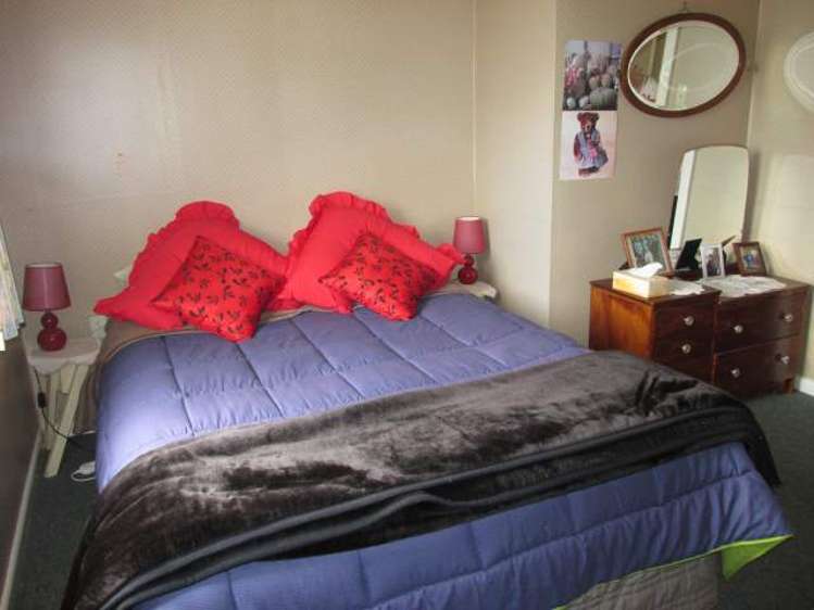 6 Crampton Road Reefton_5