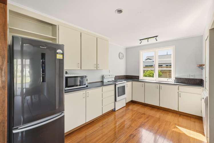 1 Howell Place Tauranga South_2