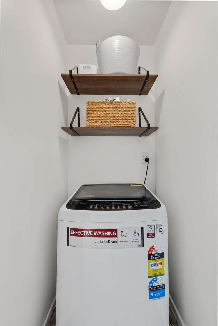 41 Bass Street Woolston_13